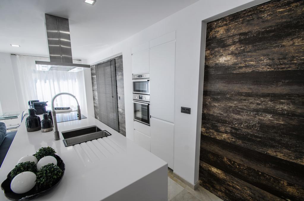 Gorgeous 170 Sq.M. Penthouse With Sea View Terraces Apartment เบนัลมาเดนา ภายนอก รูปภาพ