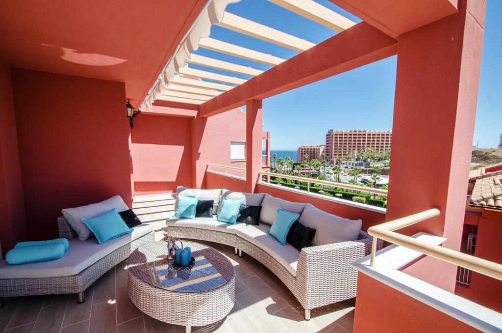 Gorgeous 170 Sq.M. Penthouse With Sea View Terraces Apartment เบนัลมาเดนา ภายนอก รูปภาพ