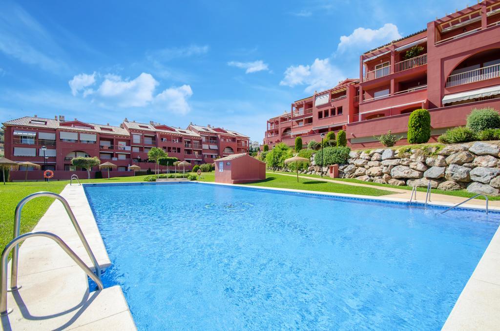 Gorgeous 170 Sq.M. Penthouse With Sea View Terraces Apartment เบนัลมาเดนา ภายนอก รูปภาพ