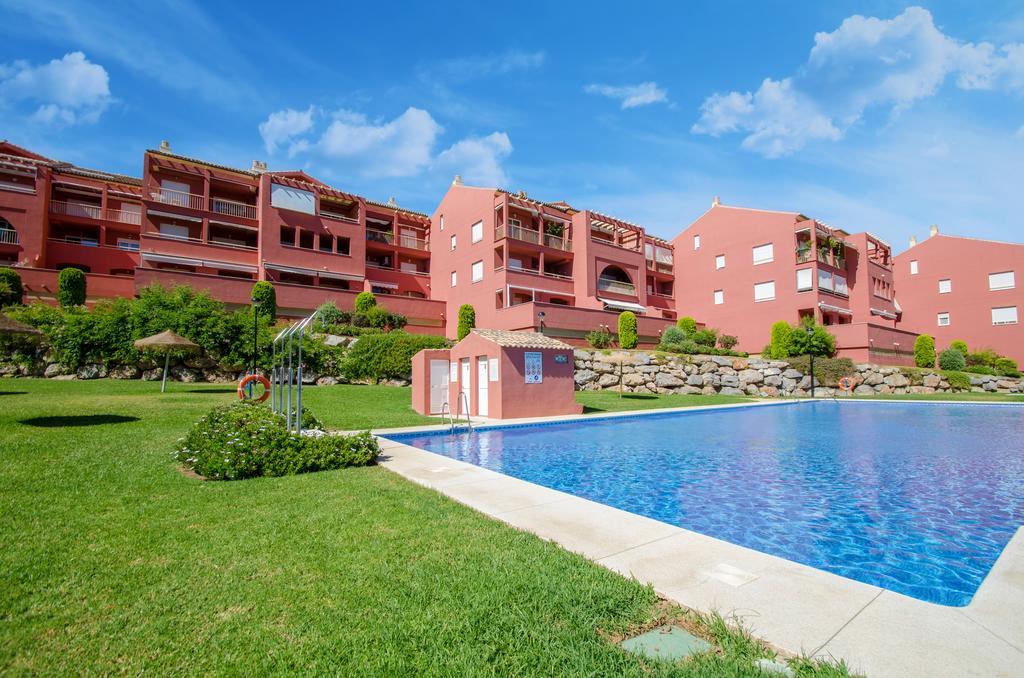 Gorgeous 170 Sq.M. Penthouse With Sea View Terraces Apartment เบนัลมาเดนา ภายนอก รูปภาพ
