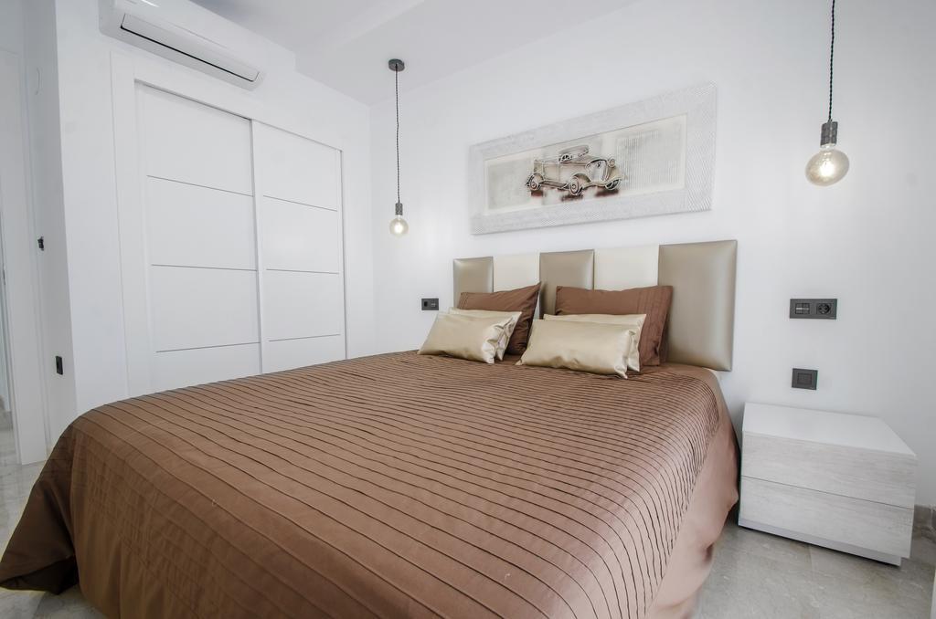 Gorgeous 170 Sq.M. Penthouse With Sea View Terraces Apartment เบนัลมาเดนา ภายนอก รูปภาพ
